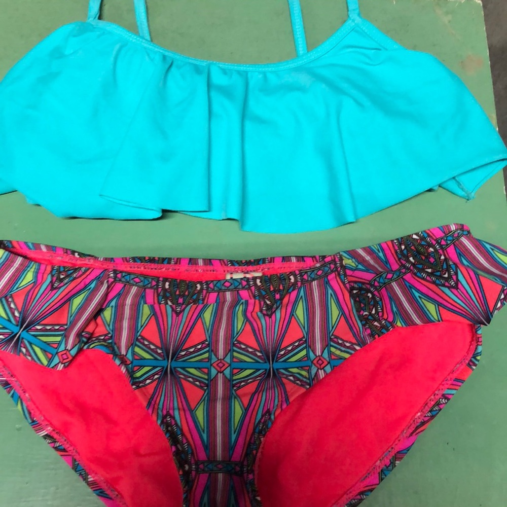 Swim suit